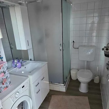 Apartma Volk 84 Apartman